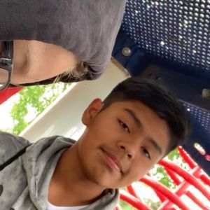 Meet your Posher, Ray